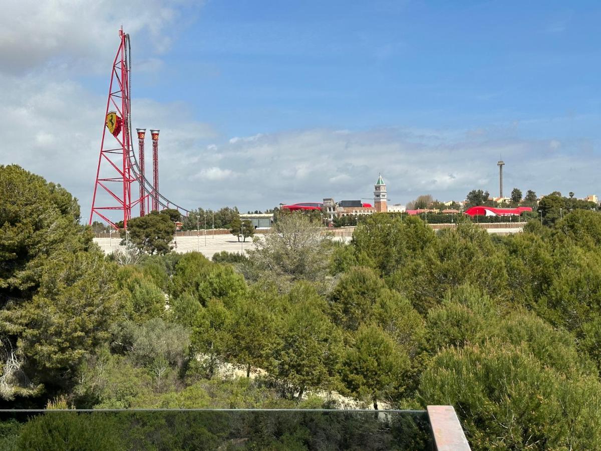 Paradise Village Port Aventura Salou Exterior foto